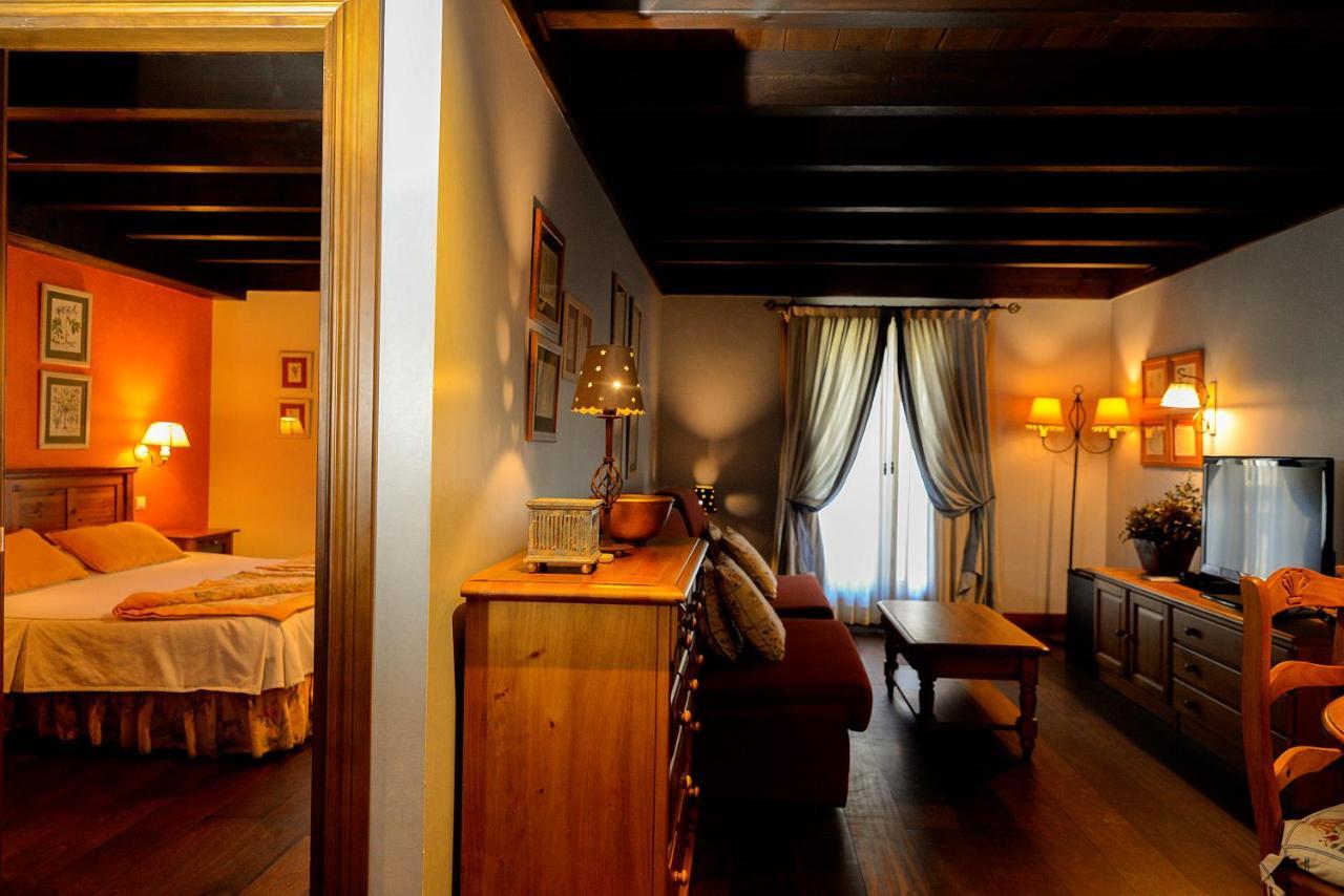 Hotel Pradas Ordesa Broto Exterior photo