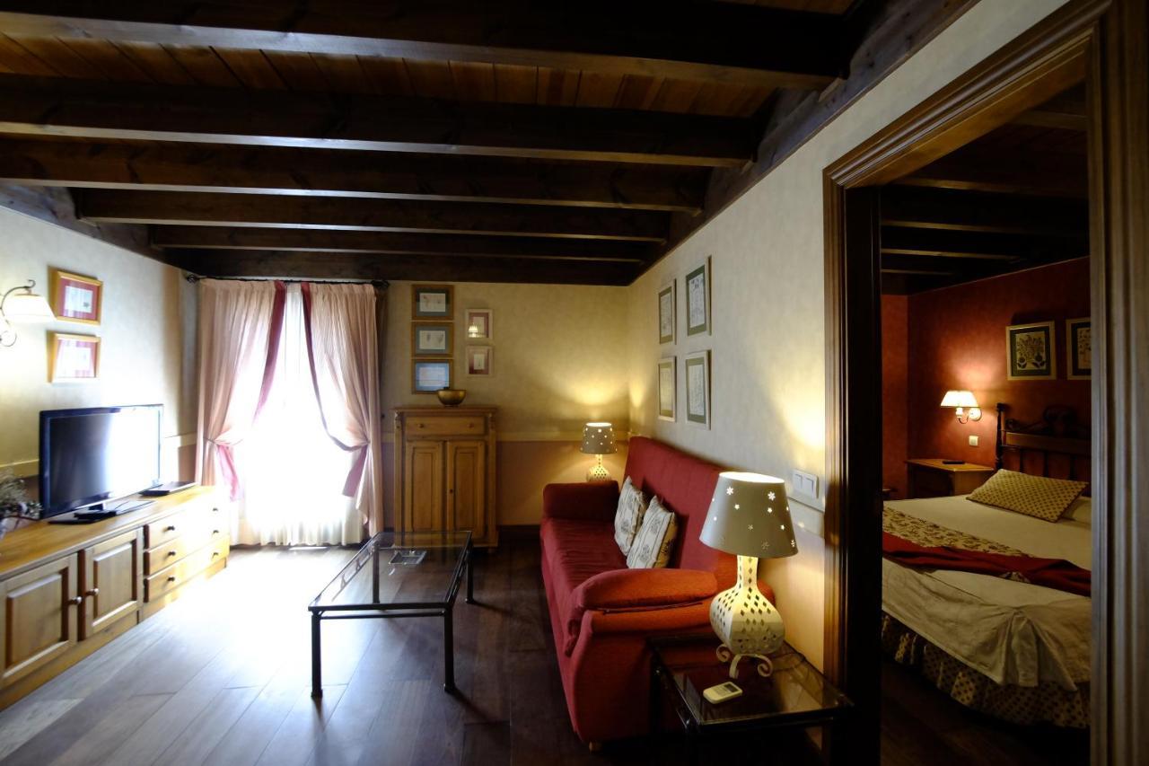 Hotel Pradas Ordesa Broto Exterior photo